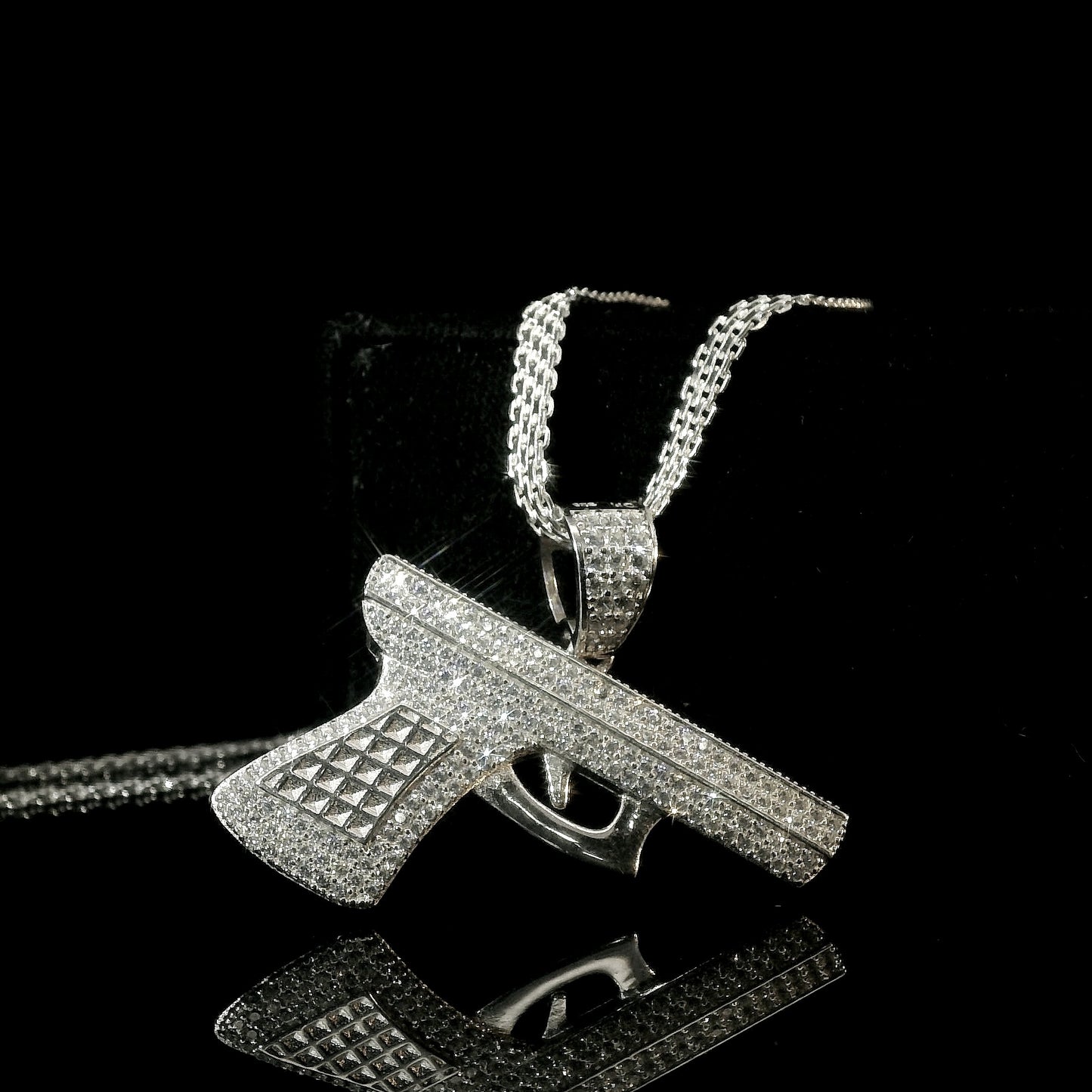 DIJE DE PISTOLA